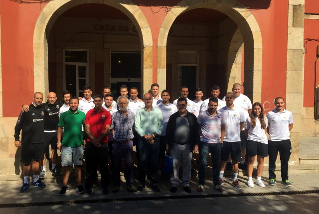 El Palma Futsal visitó el Ayuntamiento de Bueu 